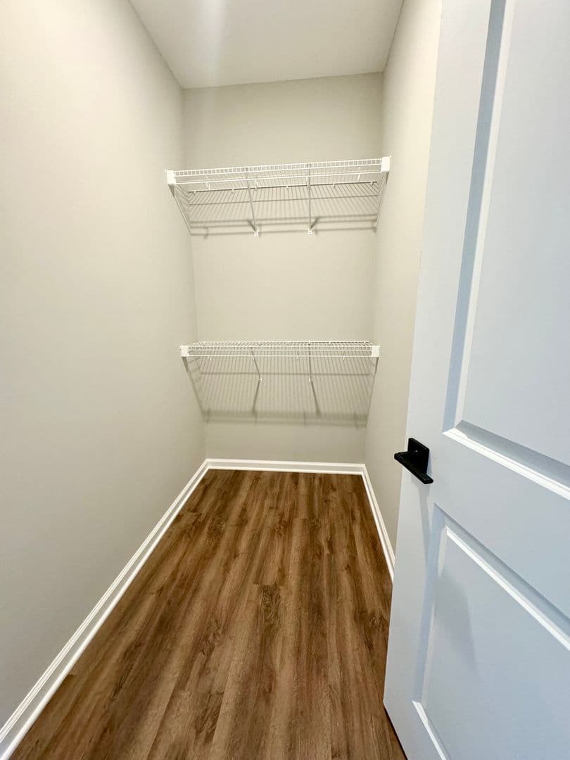 Georgetown Apartment: Woodland Park