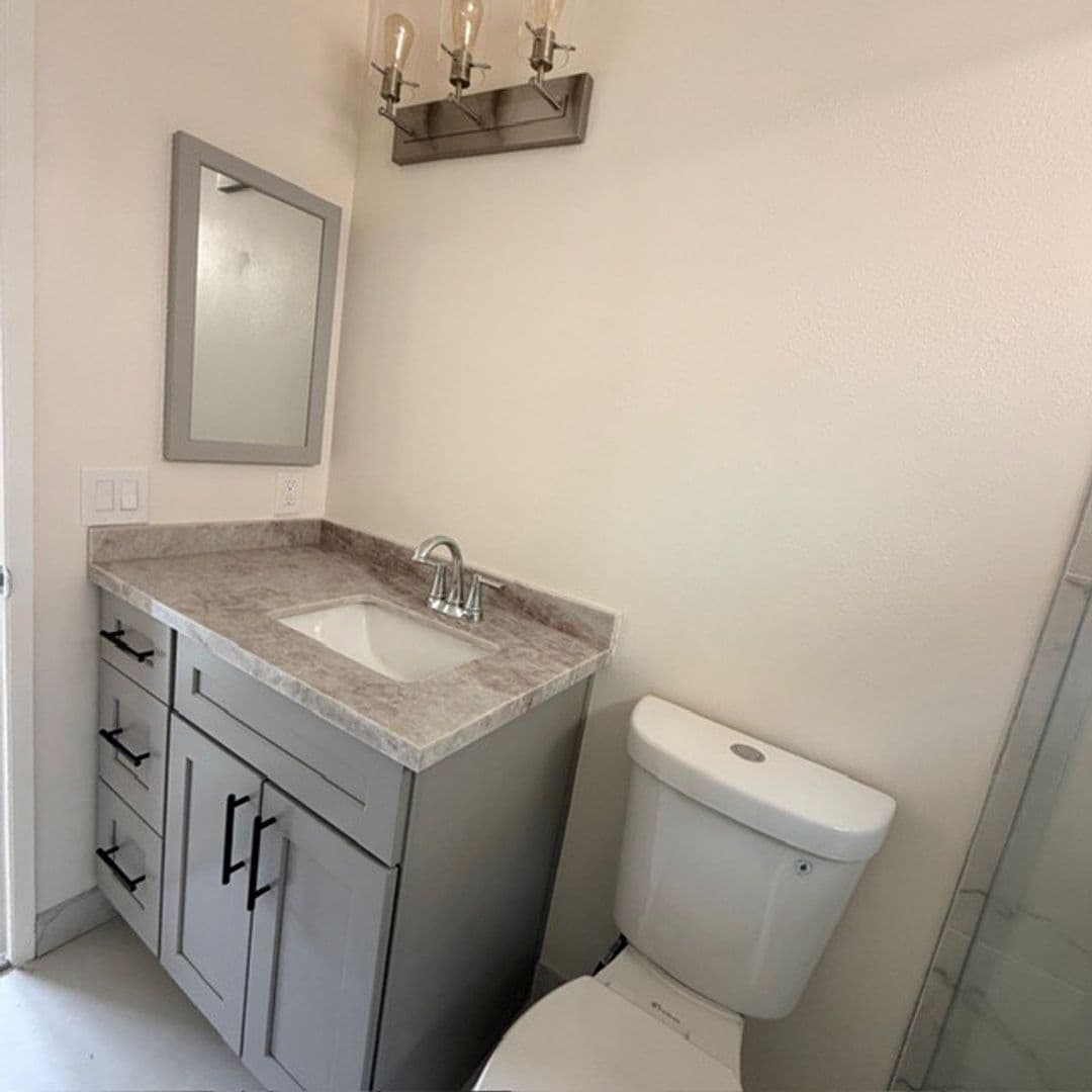 VAN NUYS Apartment: 8080 LANGDON AVE