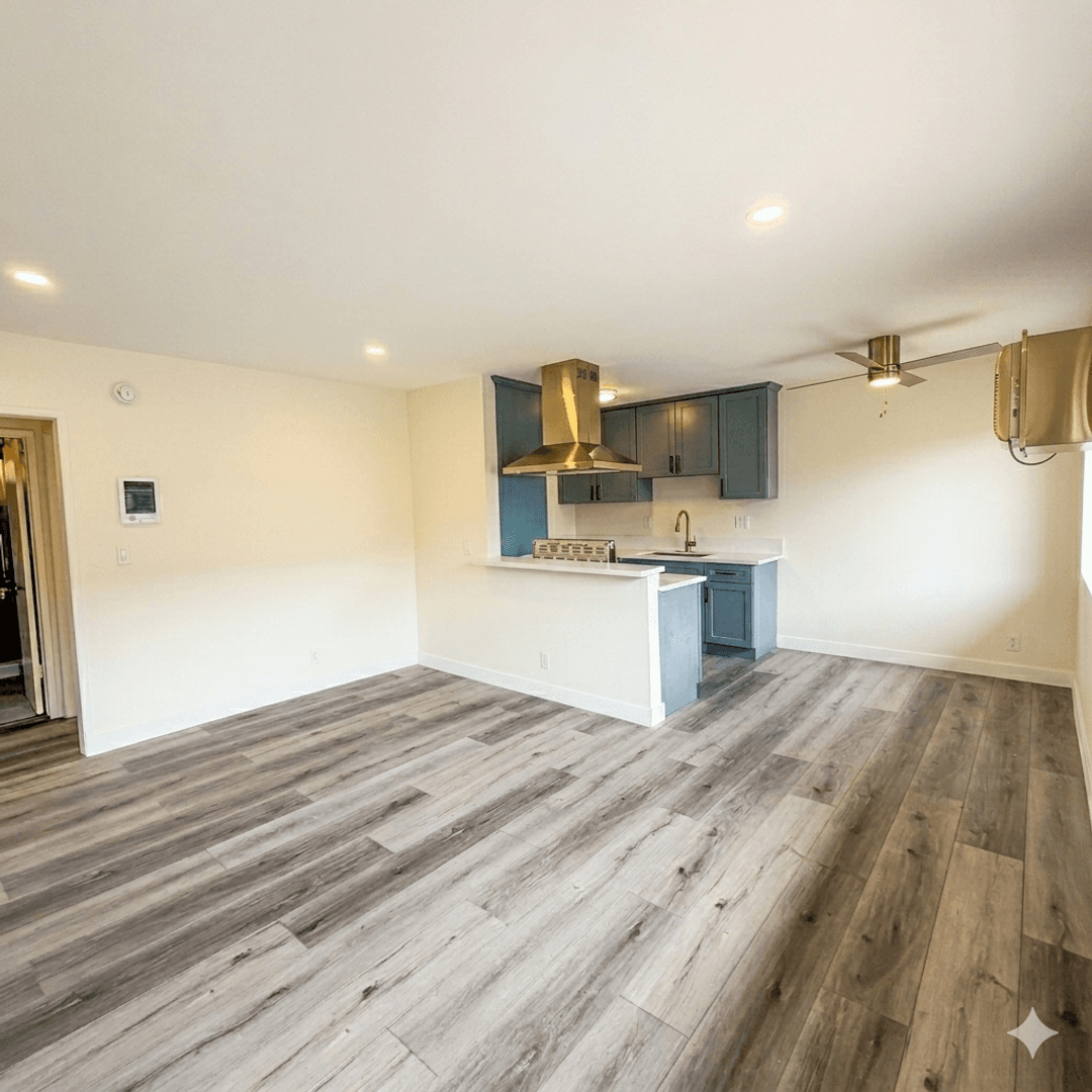 VAN NUYS Apartment: 8080 LANGDON AVE
