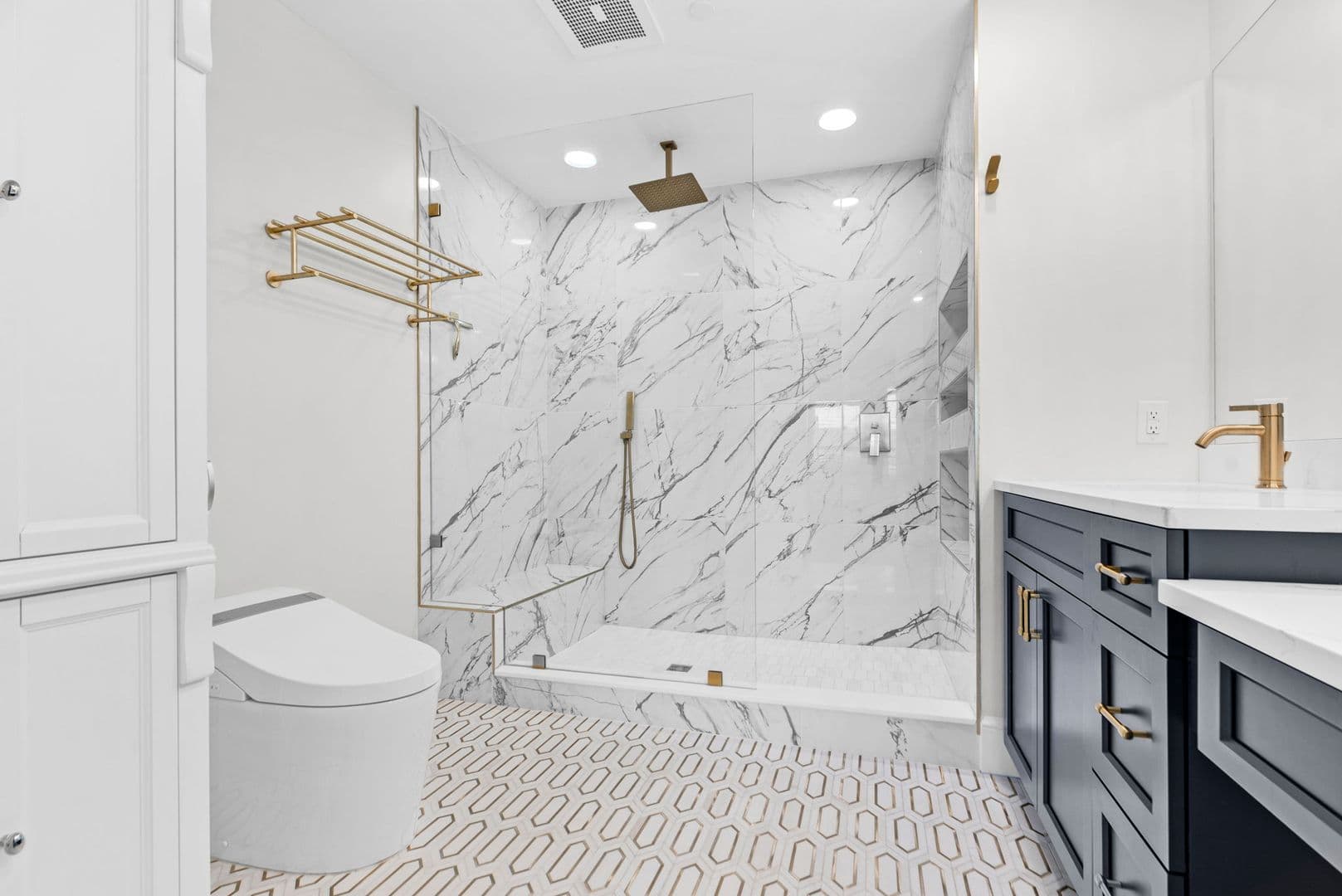 Raleigh Apartment: 510 Glenwood Avenue
