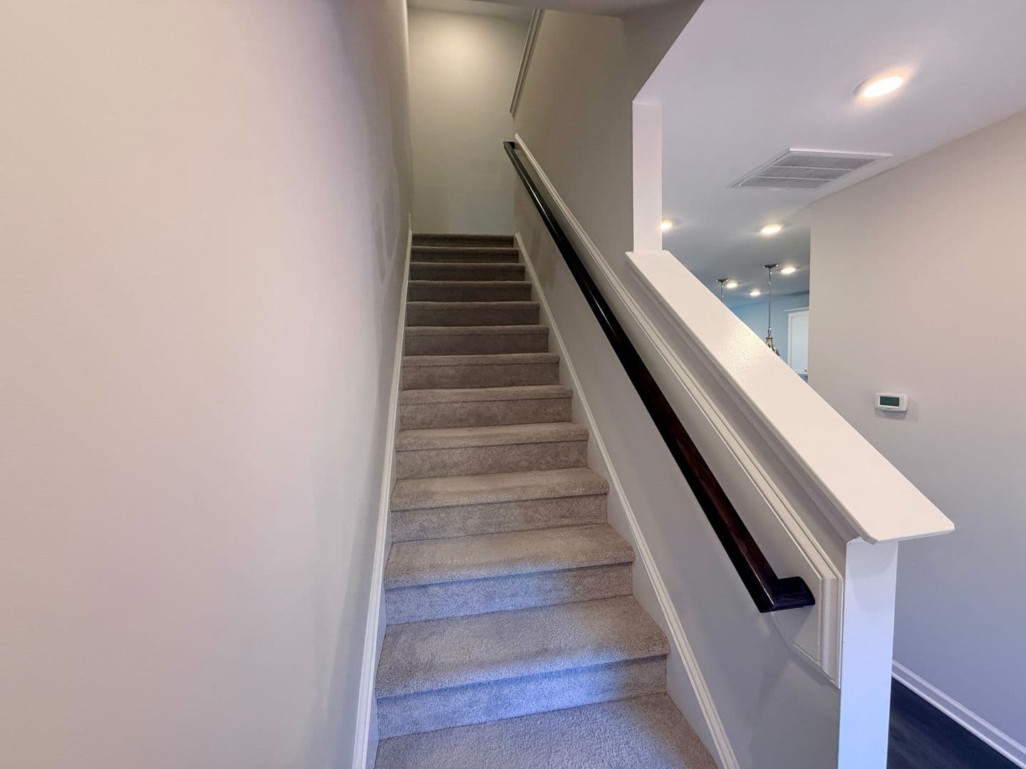 Durham House: 1049 Islip Pl
