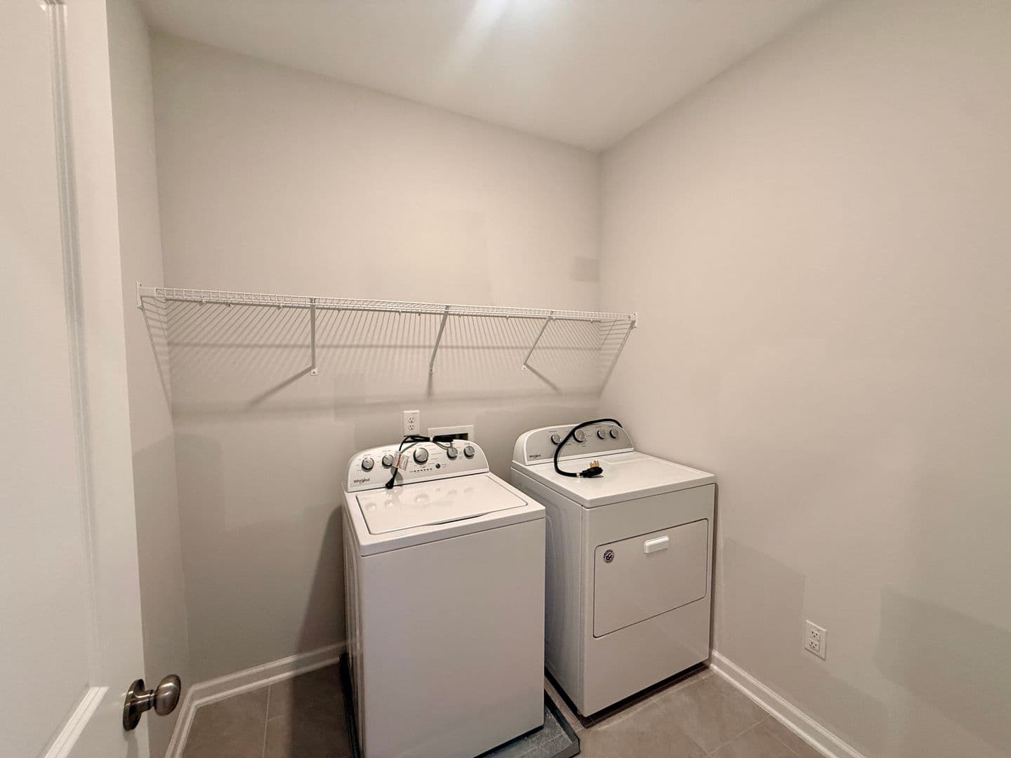 Durham House: 1049 Islip Pl