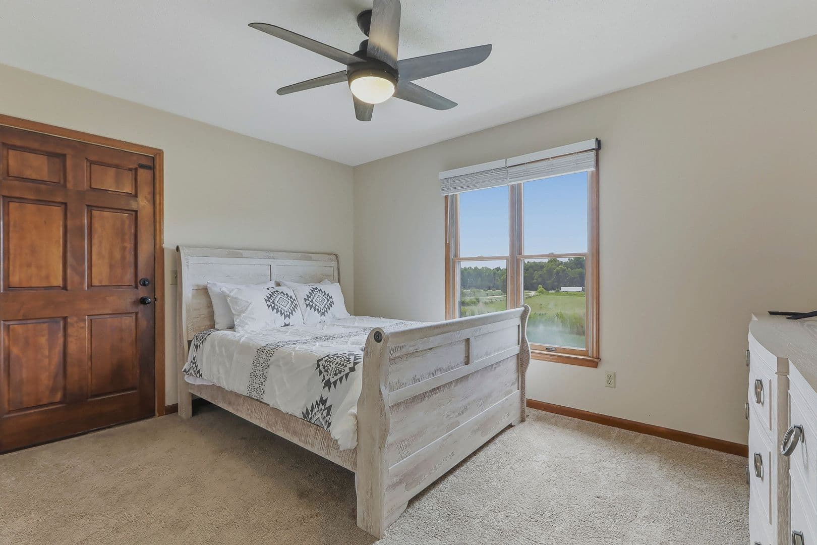 Pittsboro House: 7136 US 64