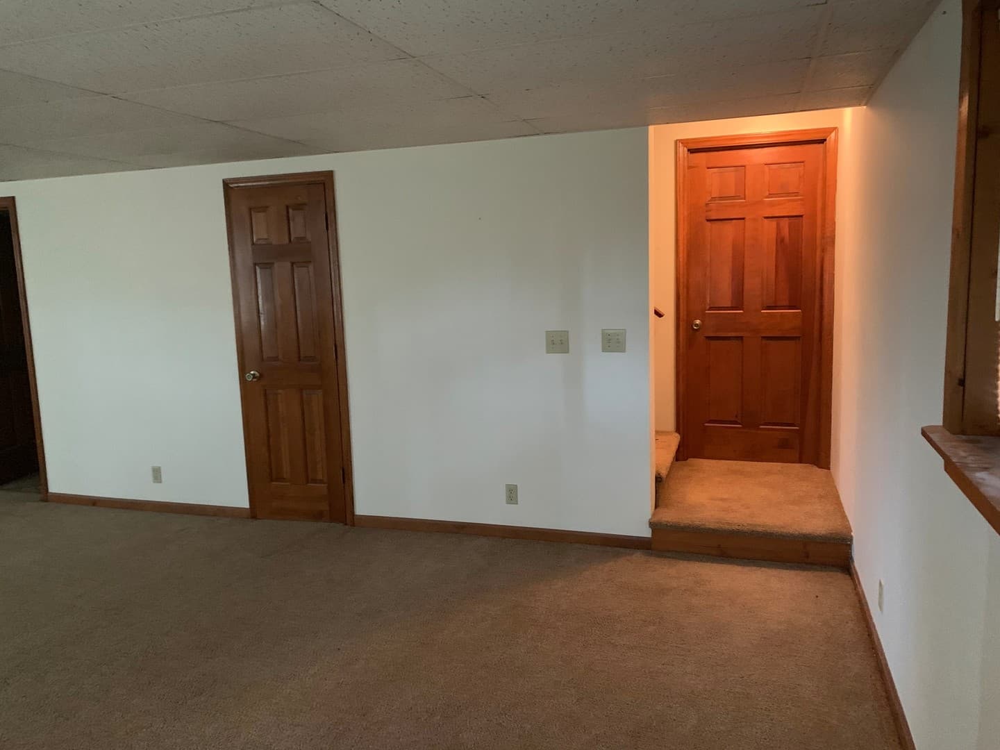 Pittsboro House: 7136 US 64