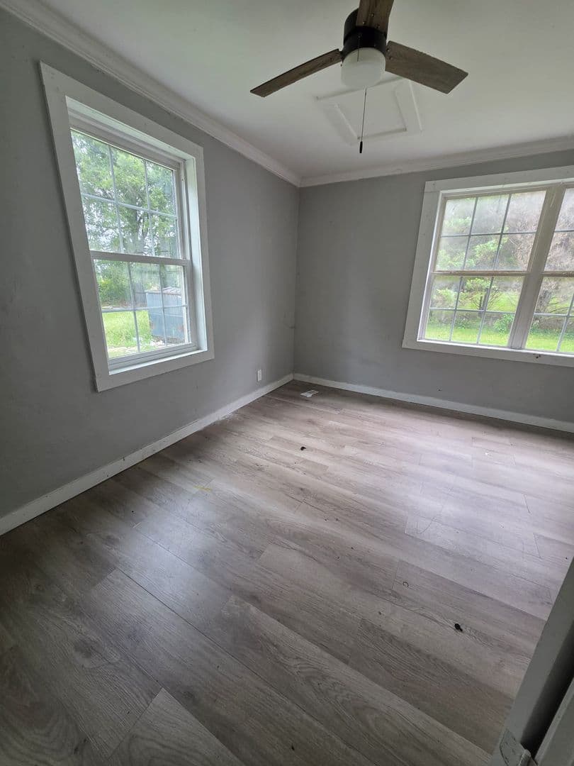 York Apartment: 104 Pinata Court