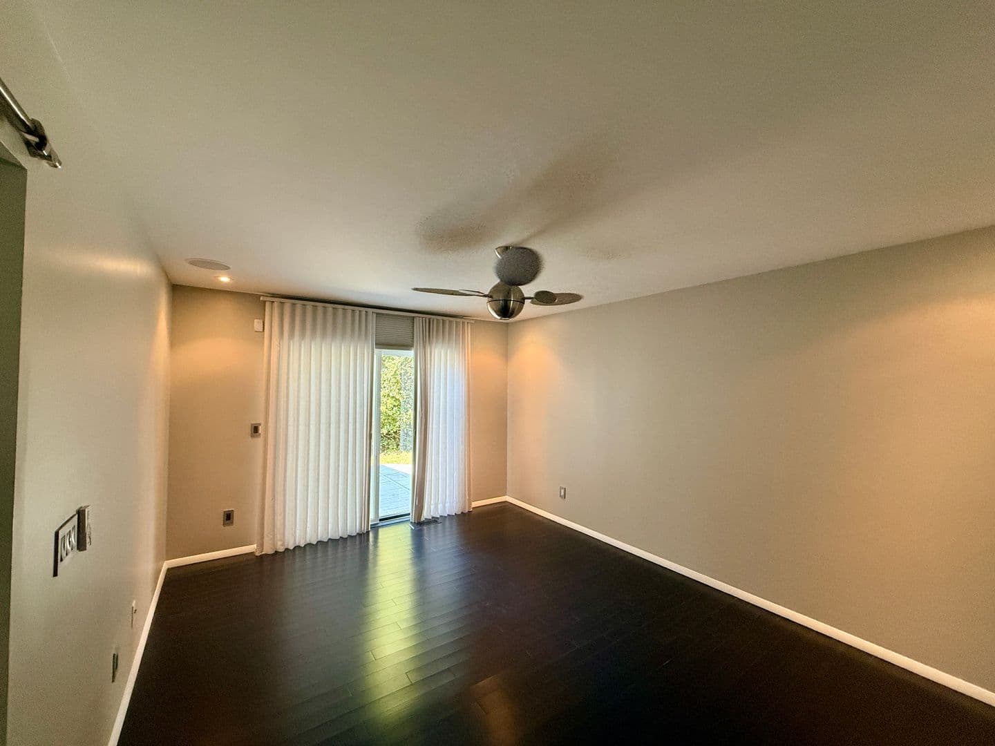Raleigh House: 8401 Metronome Lane