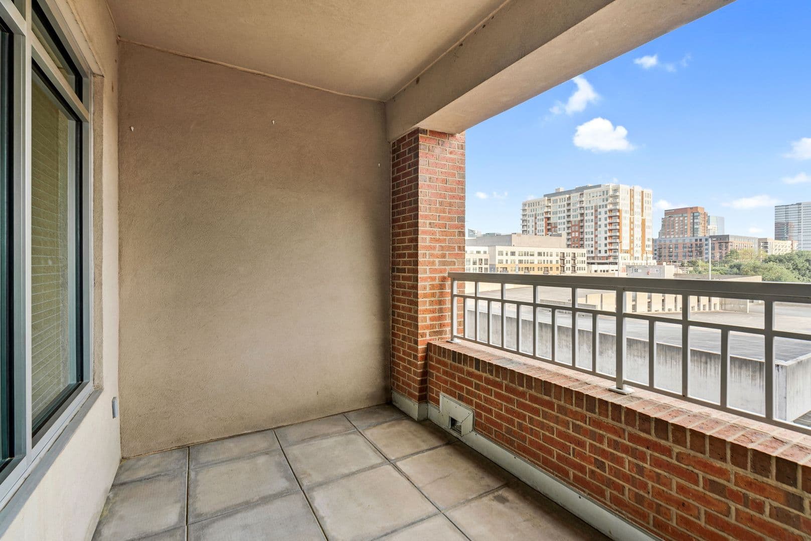 Raleigh Apartment: 510 Glenwood Avenue