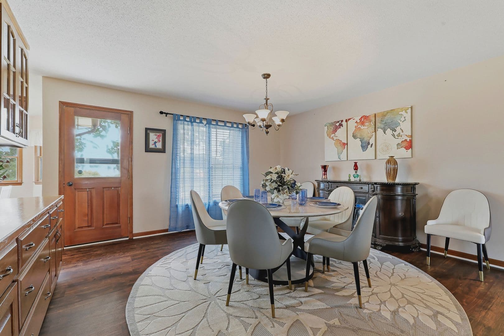 Pittsboro House: 7136 US 64
