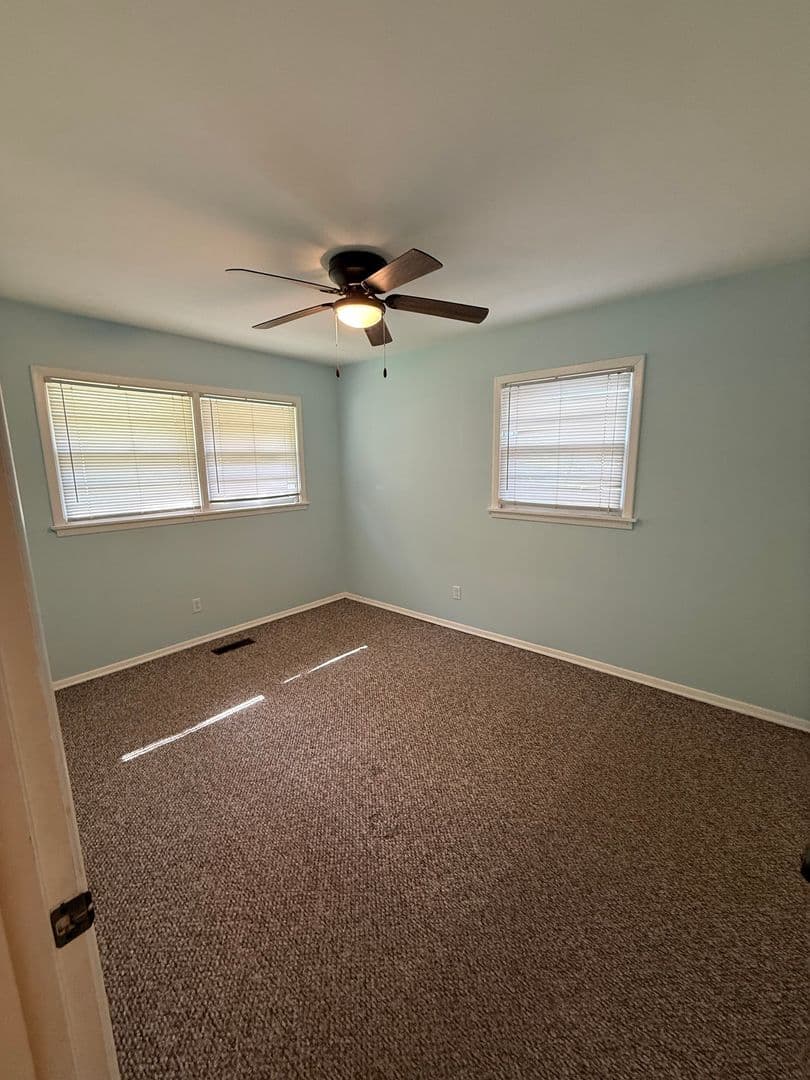 Manhattan Apartment: 1537 Hartford