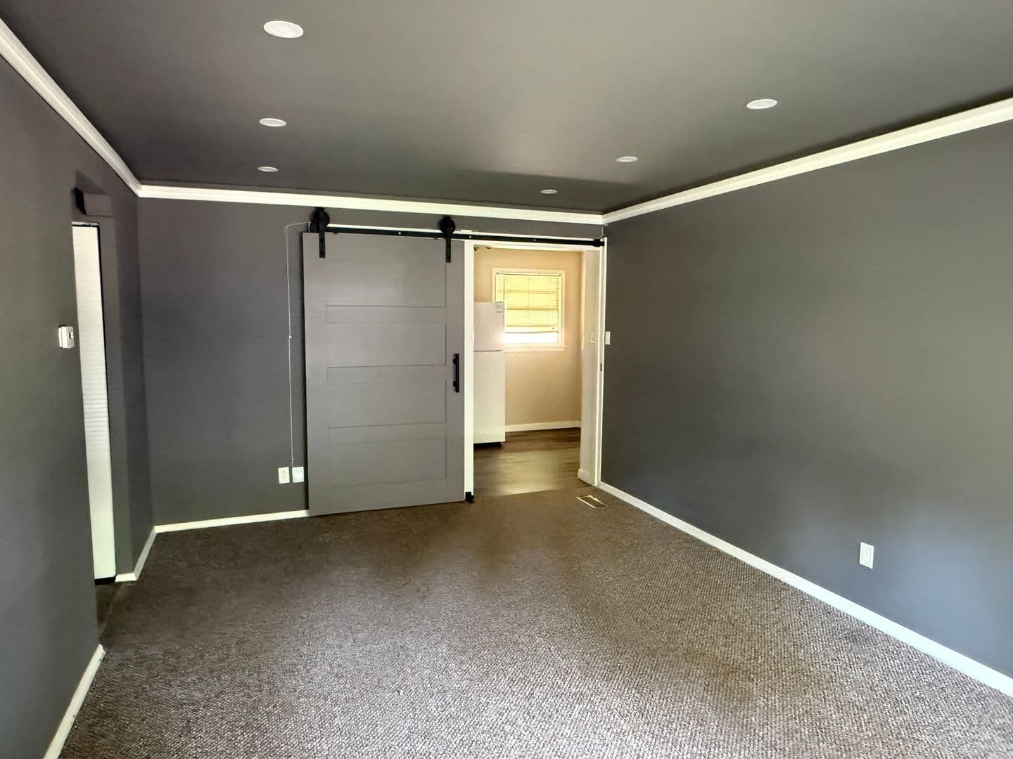 Manhattan Apartment: 1537 Hartford