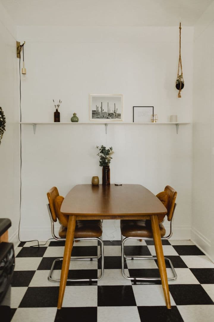 Atlanta Apartment: 869 & 873 Charles Allen Drive