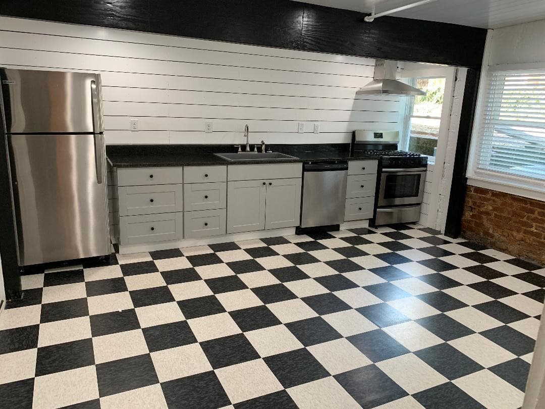 Atlanta Apartment: 799 Argonne Avenue