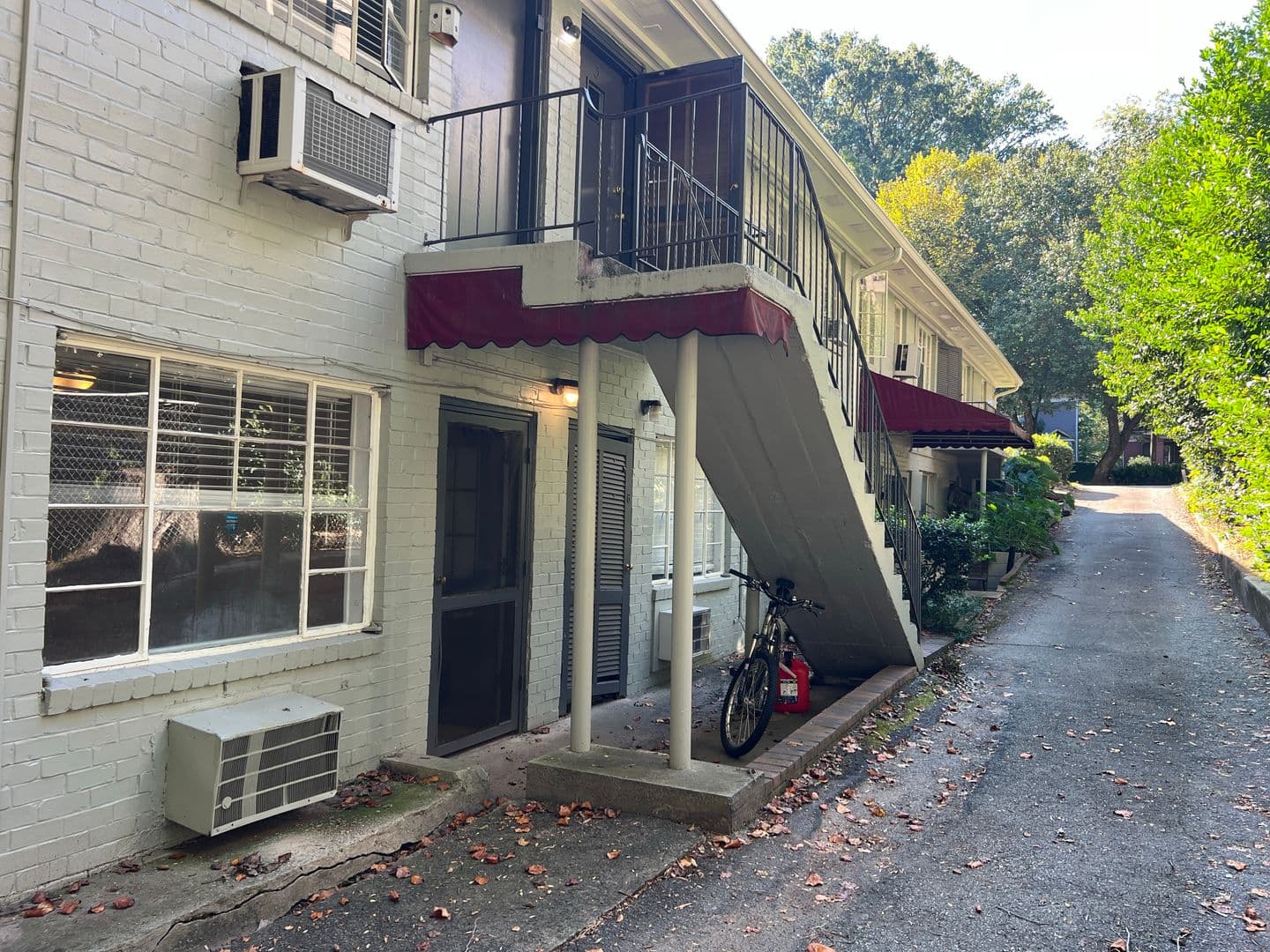 Atlanta Apartment: 877 Charles Allen Drive