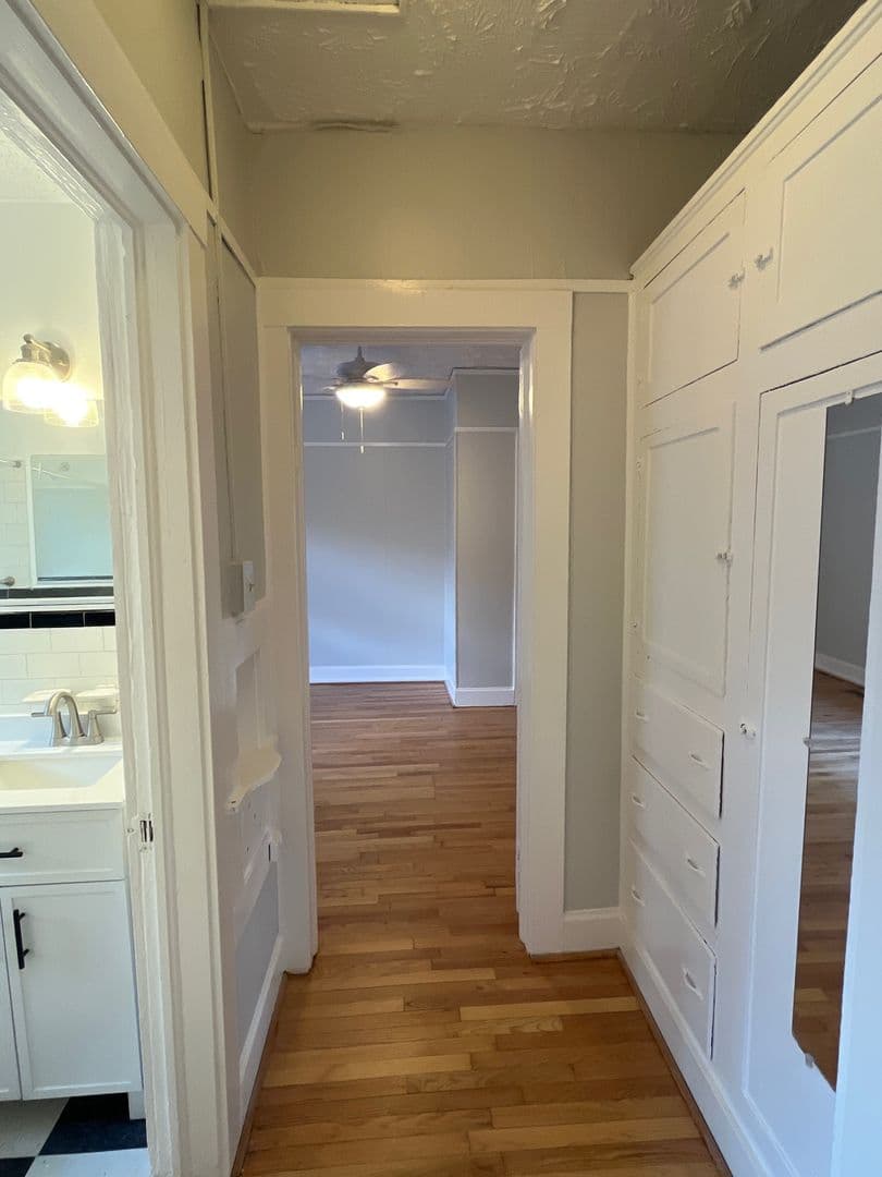 Atlanta Apartment: 869 & 873 Charles Allen Drive