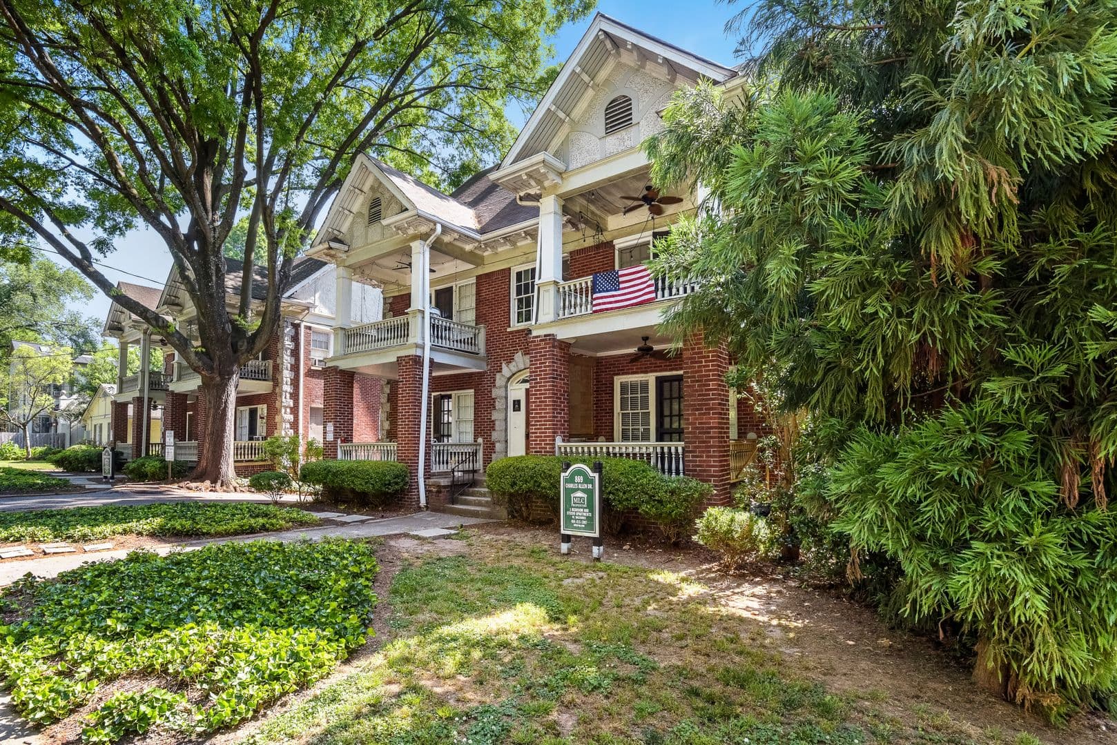 Atlanta Apartment: 869 & 873 Charles Allen Drive