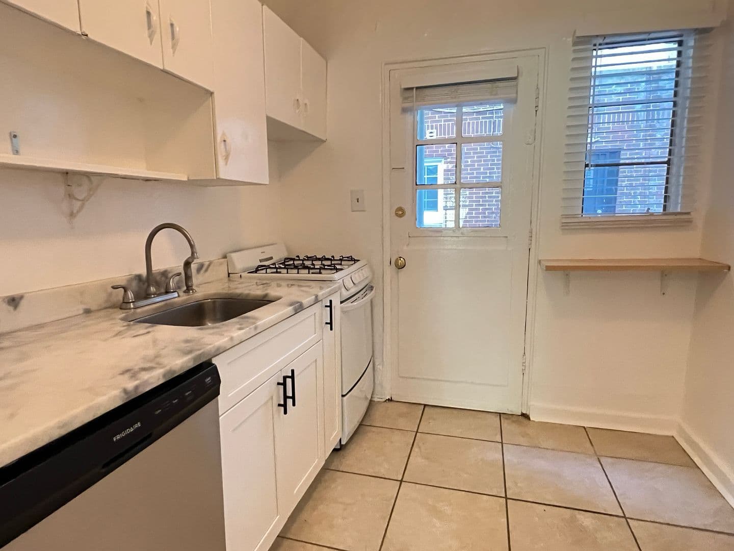 Atlanta Apartment: 877 Charles Allen Drive