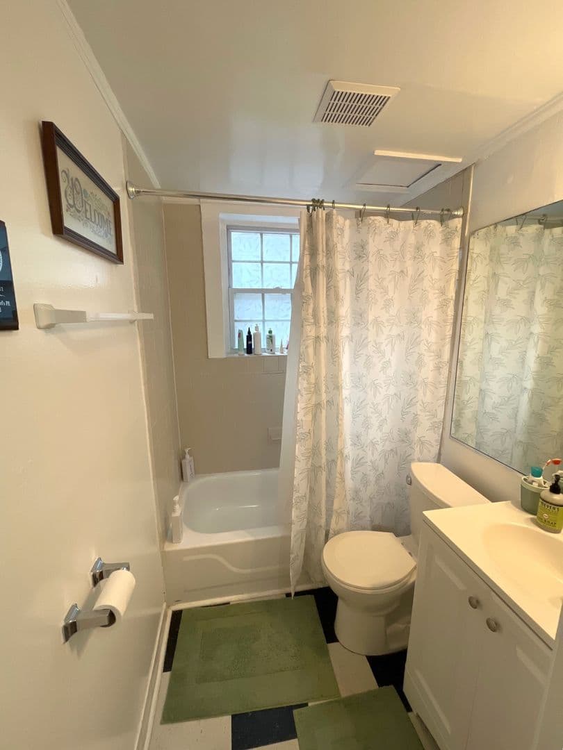 Atlanta Apartment: 869 & 873 Charles Allen Drive