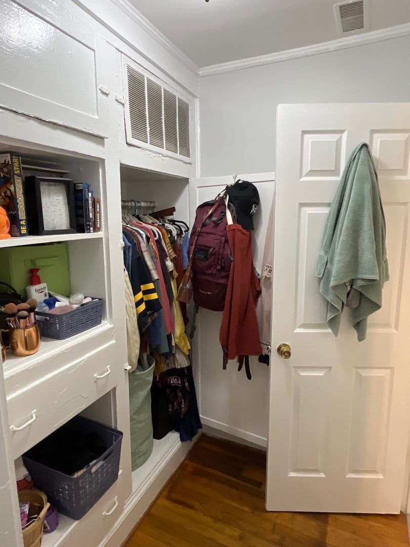 Atlanta Apartment: 869 & 873 Charles Allen Drive