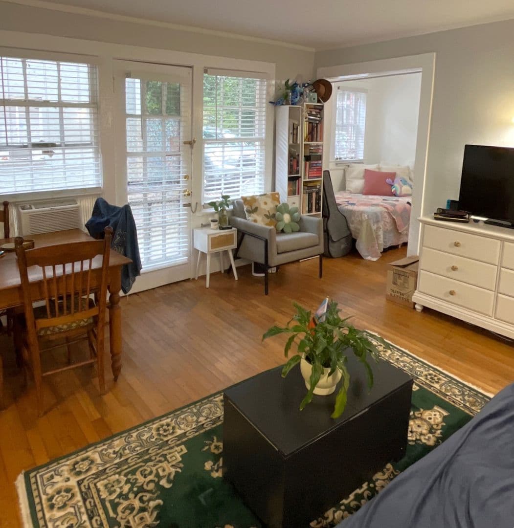 Atlanta Apartment: 869 & 873 Charles Allen Drive