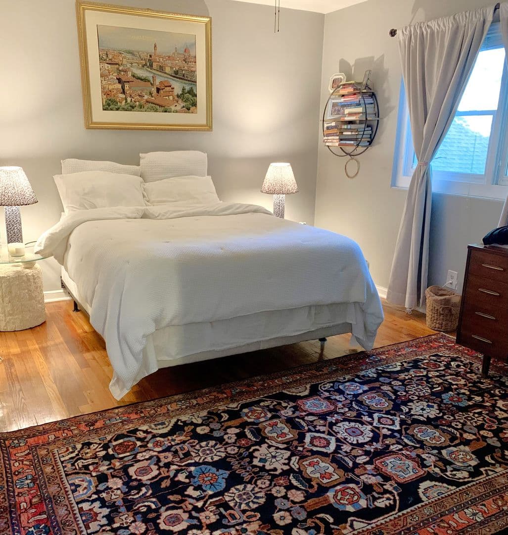 Atlanta Apartment: 833 Ponce de Leon Place