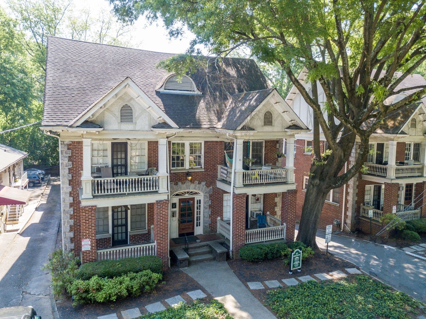 Atlanta Apartment: 869 & 873 Charles Allen Drive
