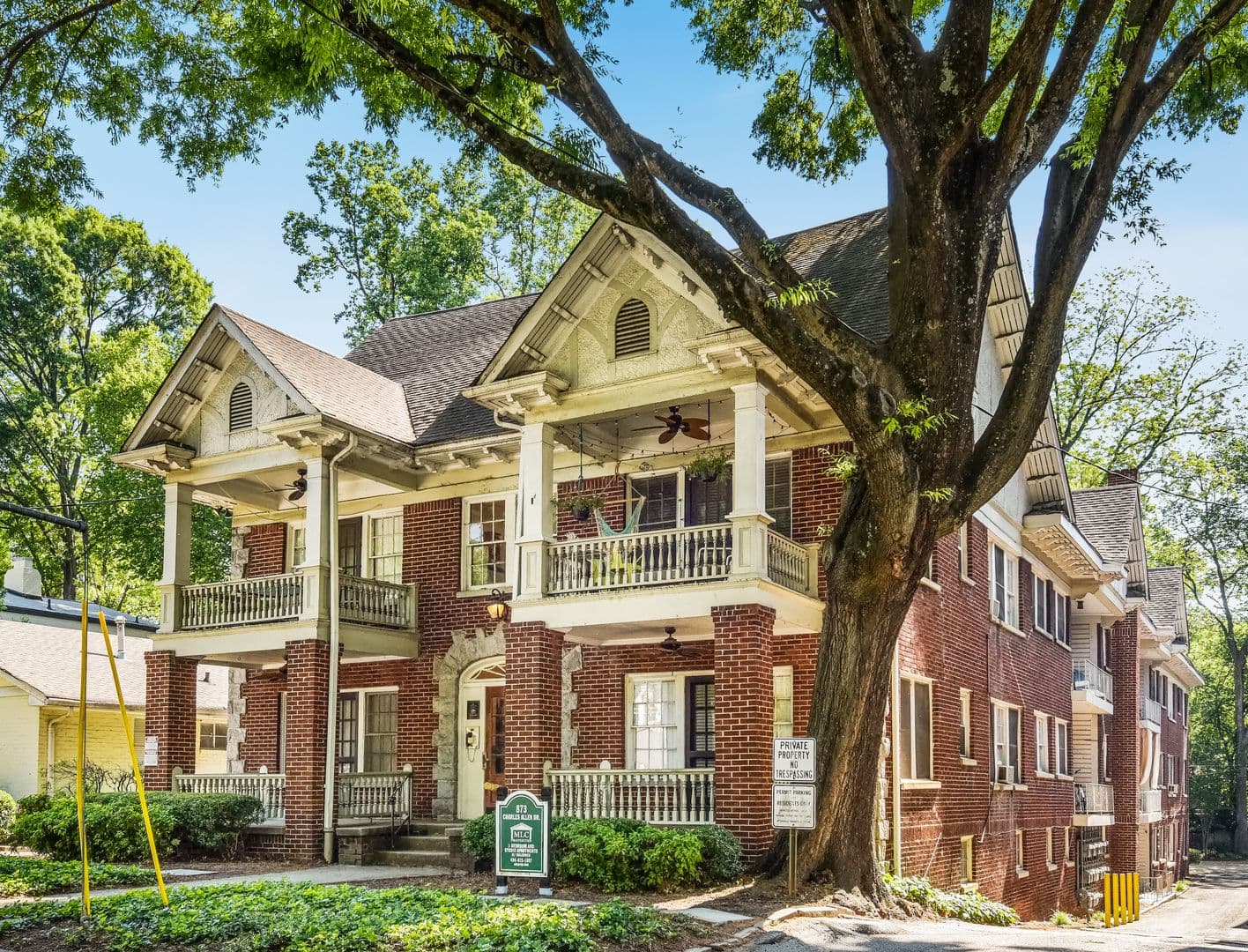 Atlanta Apartment: 869 & 873 Charles Allen Drive