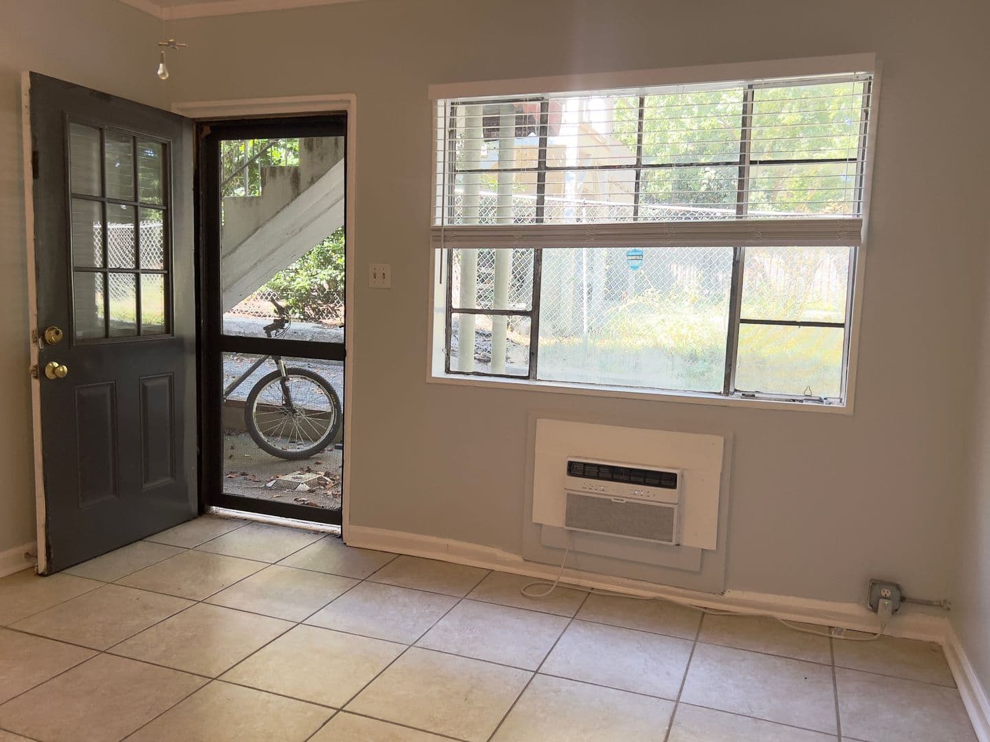Atlanta Apartment: 877 Charles Allen Drive