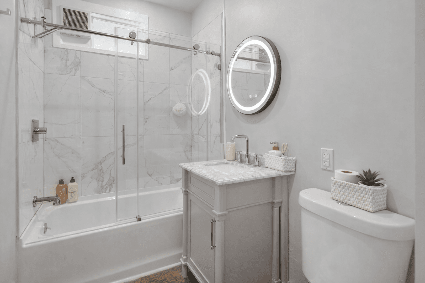 Ithaca Apartment: 404-406 University Ave