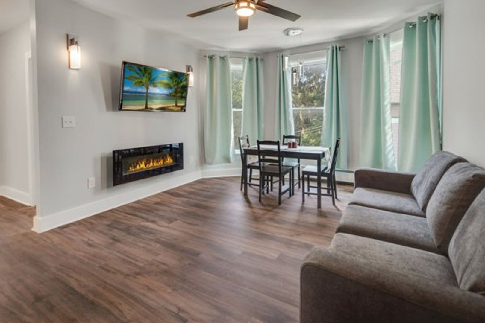 Ithaca Apartment: 404-406 University Ave