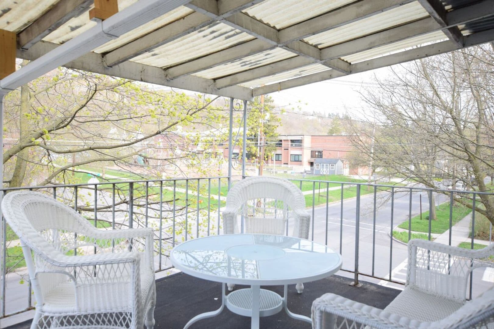 Ithaca Apartment: 1002 N. Aurora St.