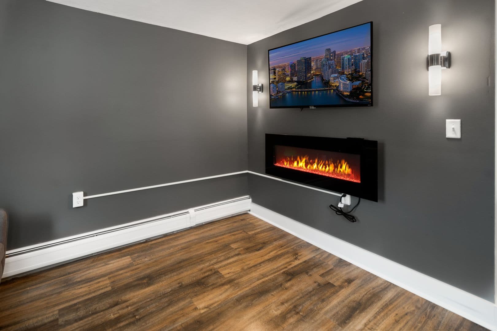 Ithaca Apartment: 518 Linn St