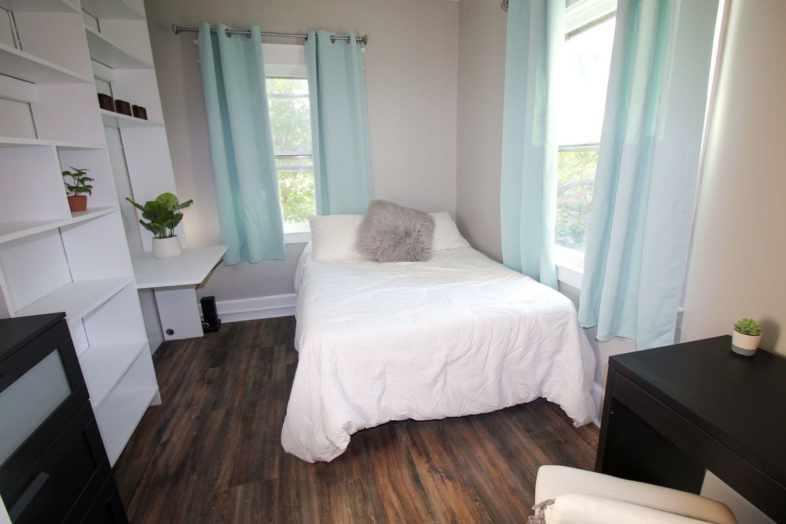 Ithaca Apartment: 613 E State St