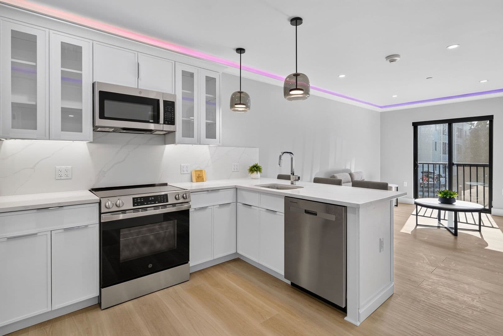 Ithaca Apartment: 201 Oak Avenue