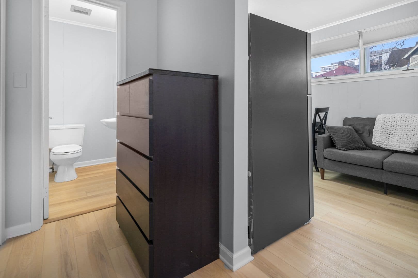Ithaca Apartment: 104 Harvard Pl