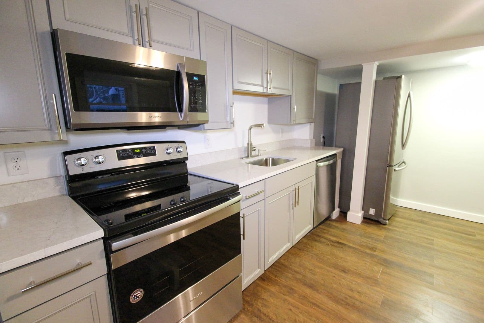 Ithaca Apartment: 230 Bryant Ave