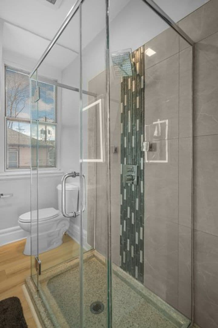 Ithaca Apartment: 702 E State St