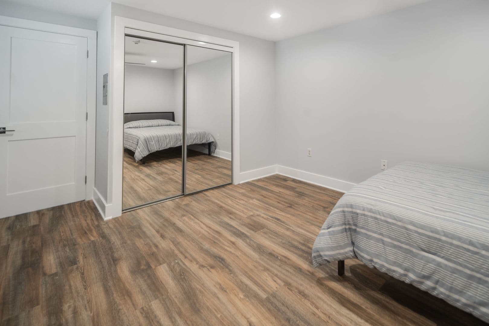 Ithaca Apartment: 404-406 University Ave