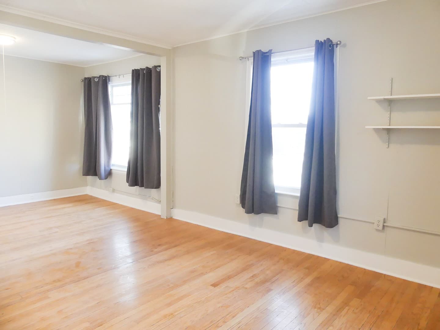 Ithaca Apartment: 313 Farm St.