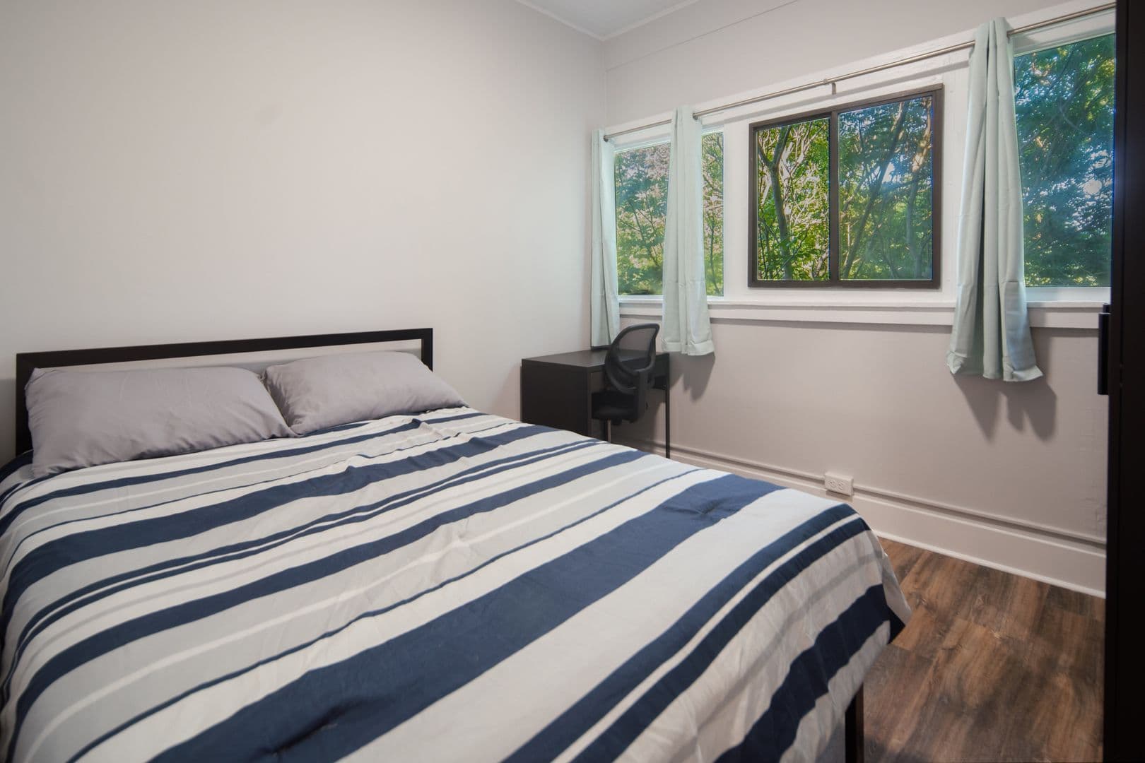 Ithaca Apartment: 404-406 University Ave