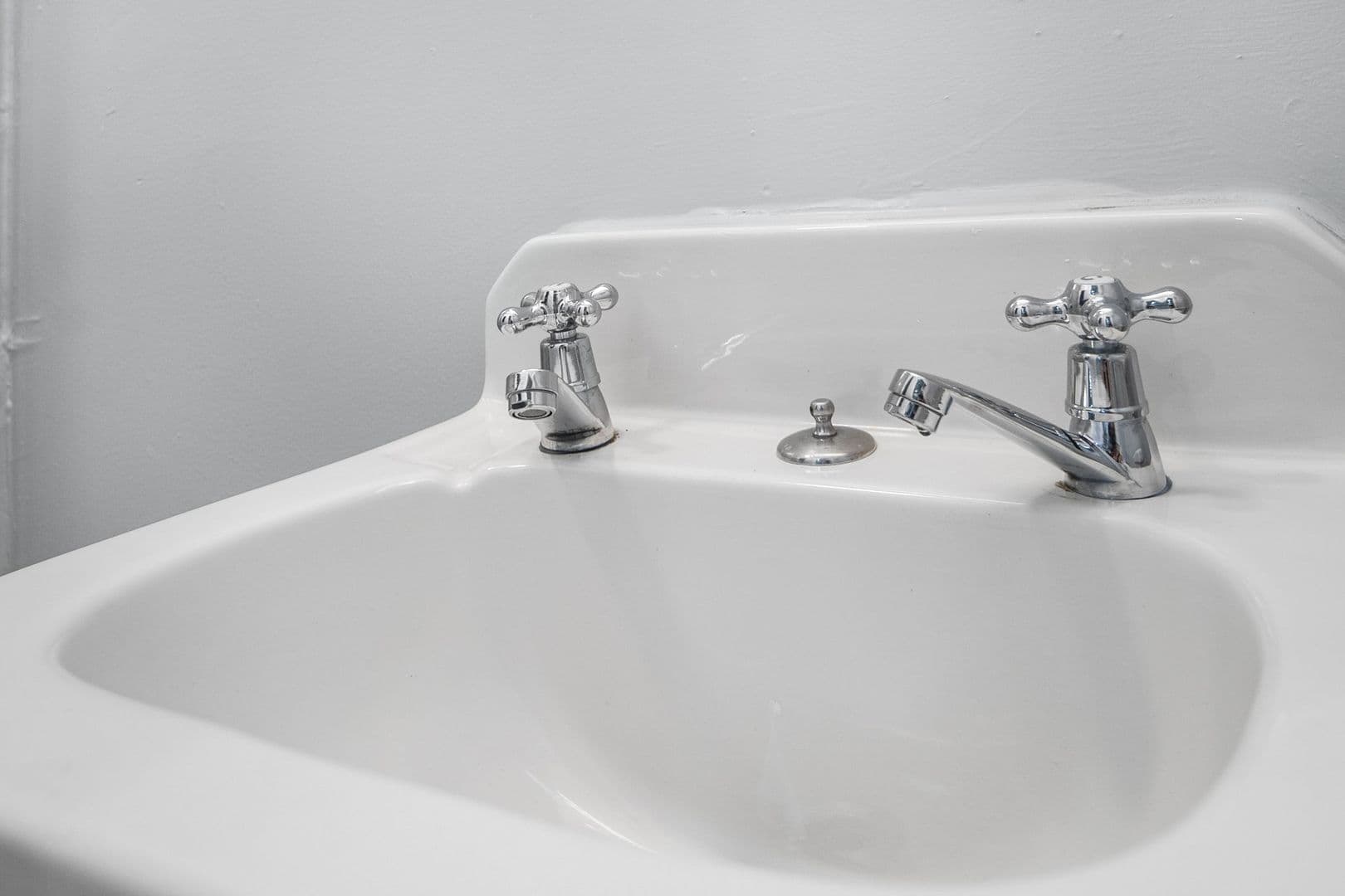 Ithaca Apartment: 104 Harvard Pl