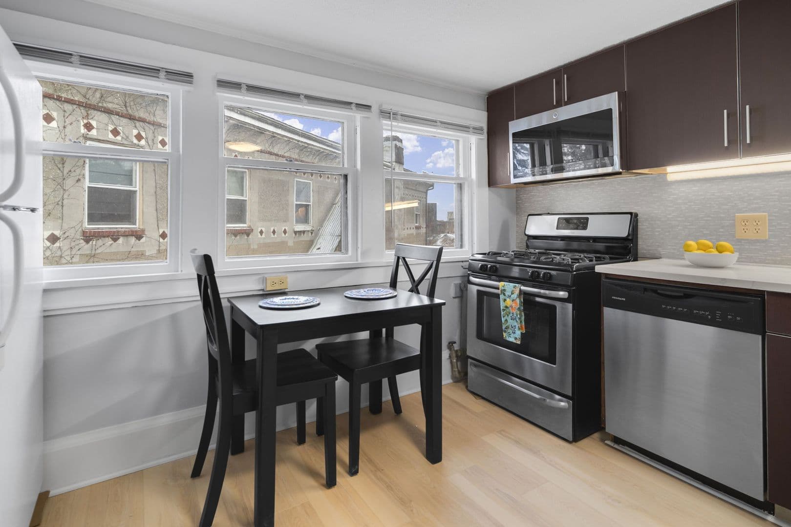 Ithaca Apartment: 104 Harvard Pl