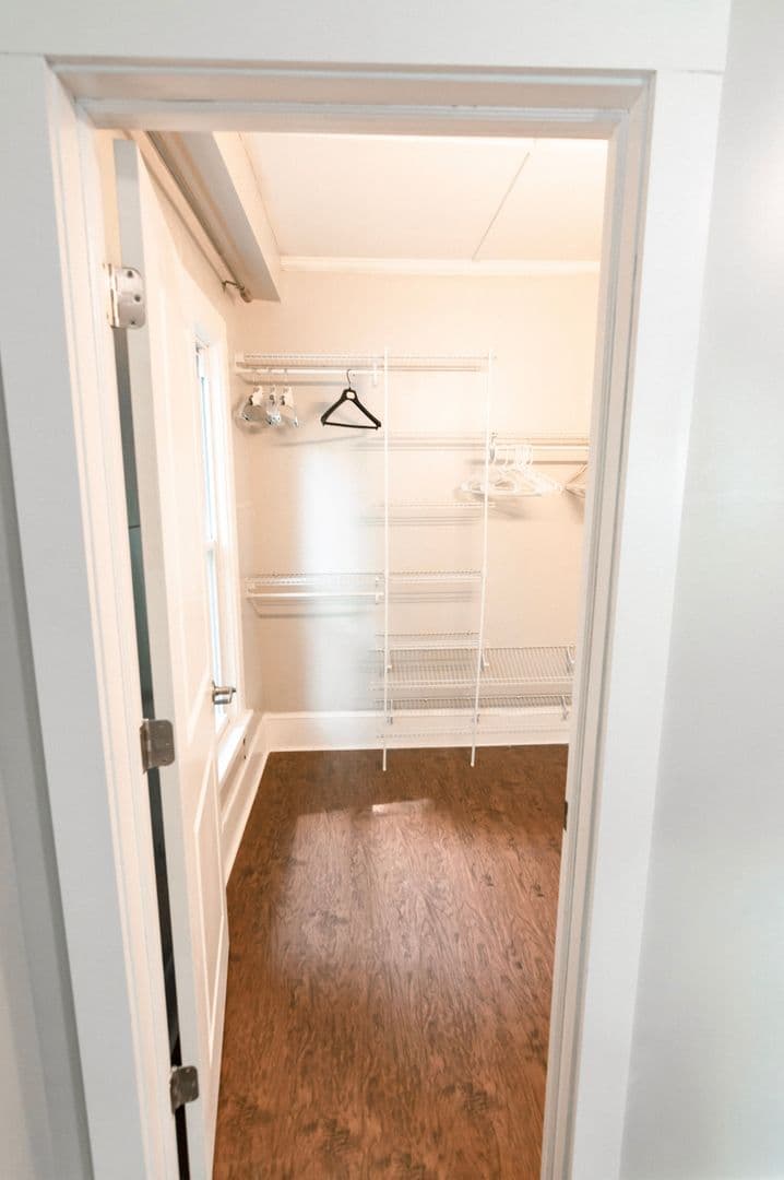 Ithaca Apartment: 1002 N. Aurora St.