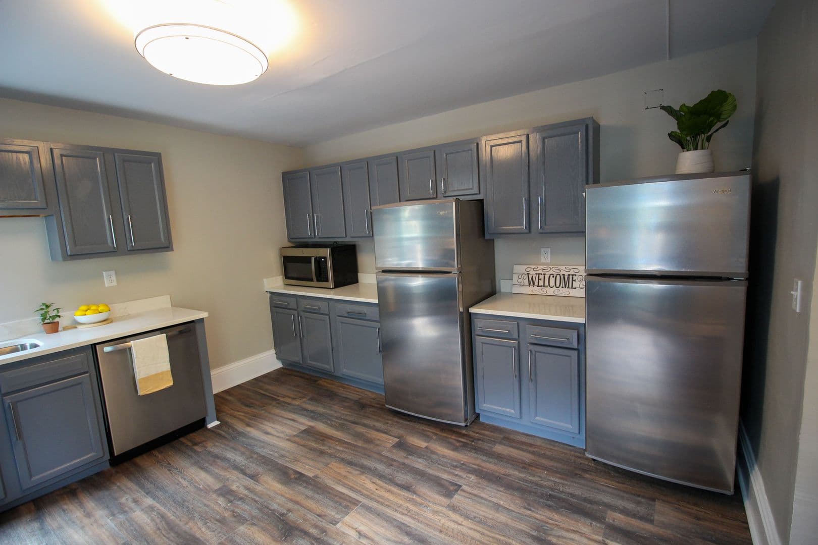 Ithaca Apartment: 522 Stewart Ave