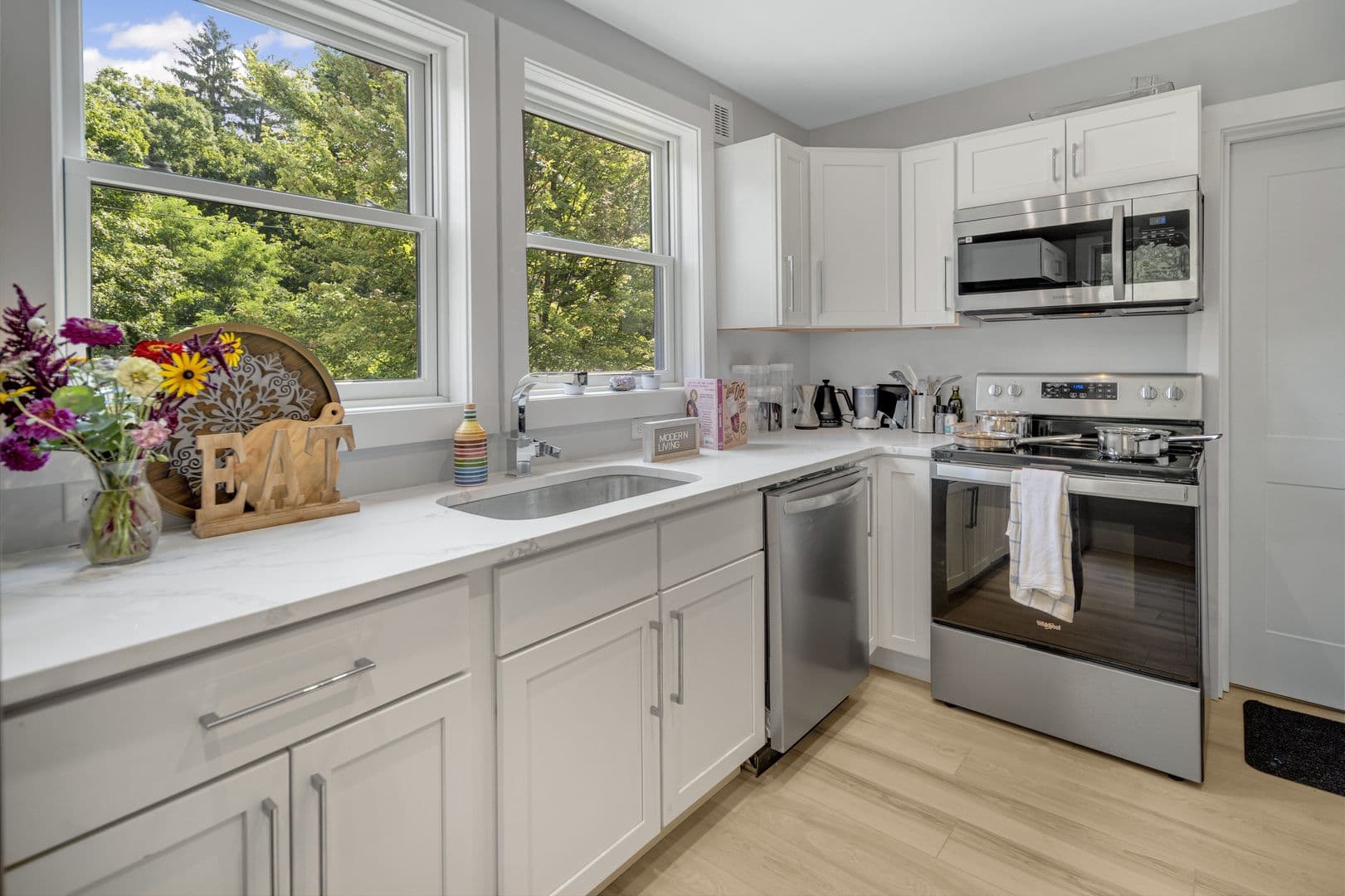 Ithaca Apartment: 200 Highland Ave