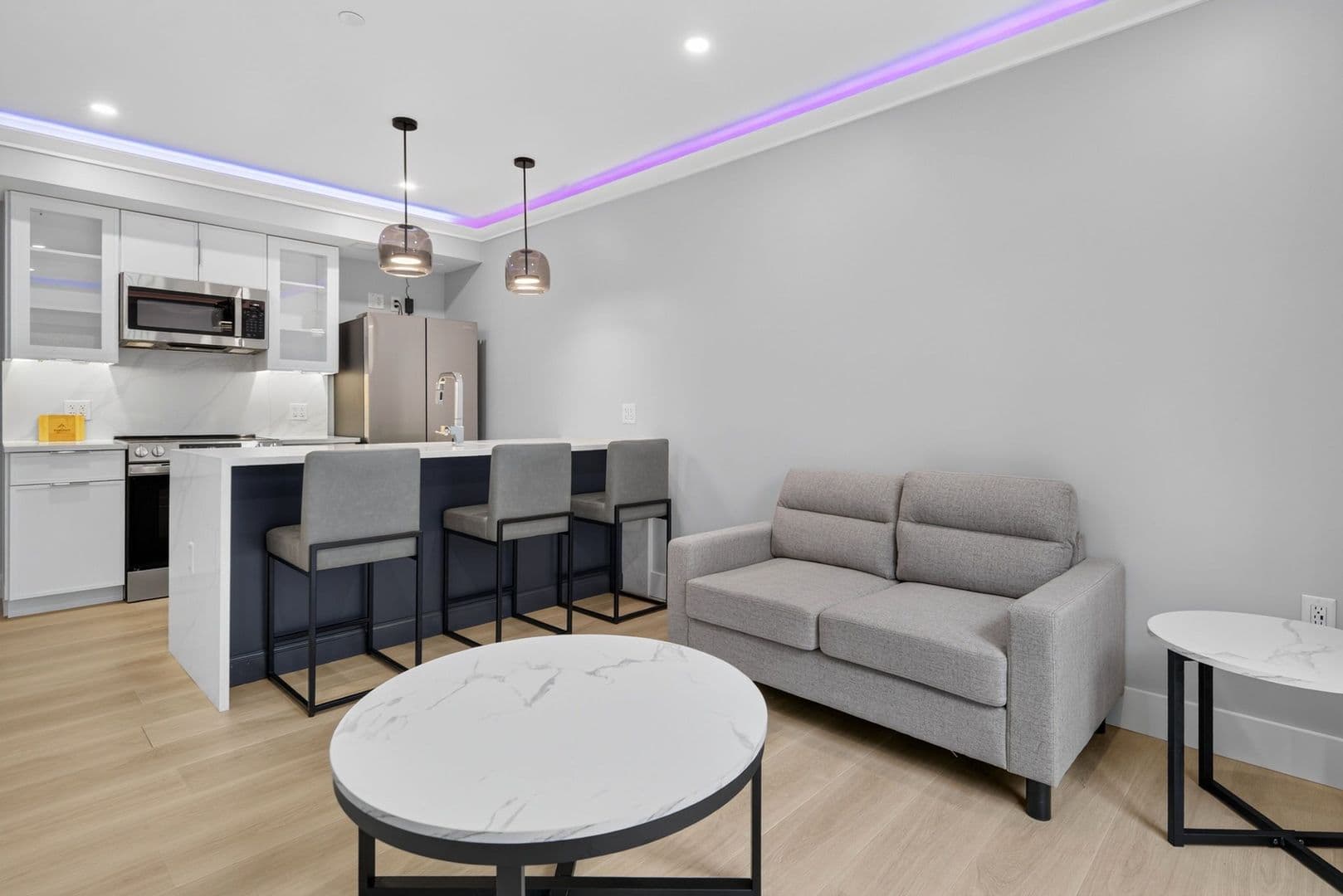 Ithaca Apartment: 201 Oak Avenue