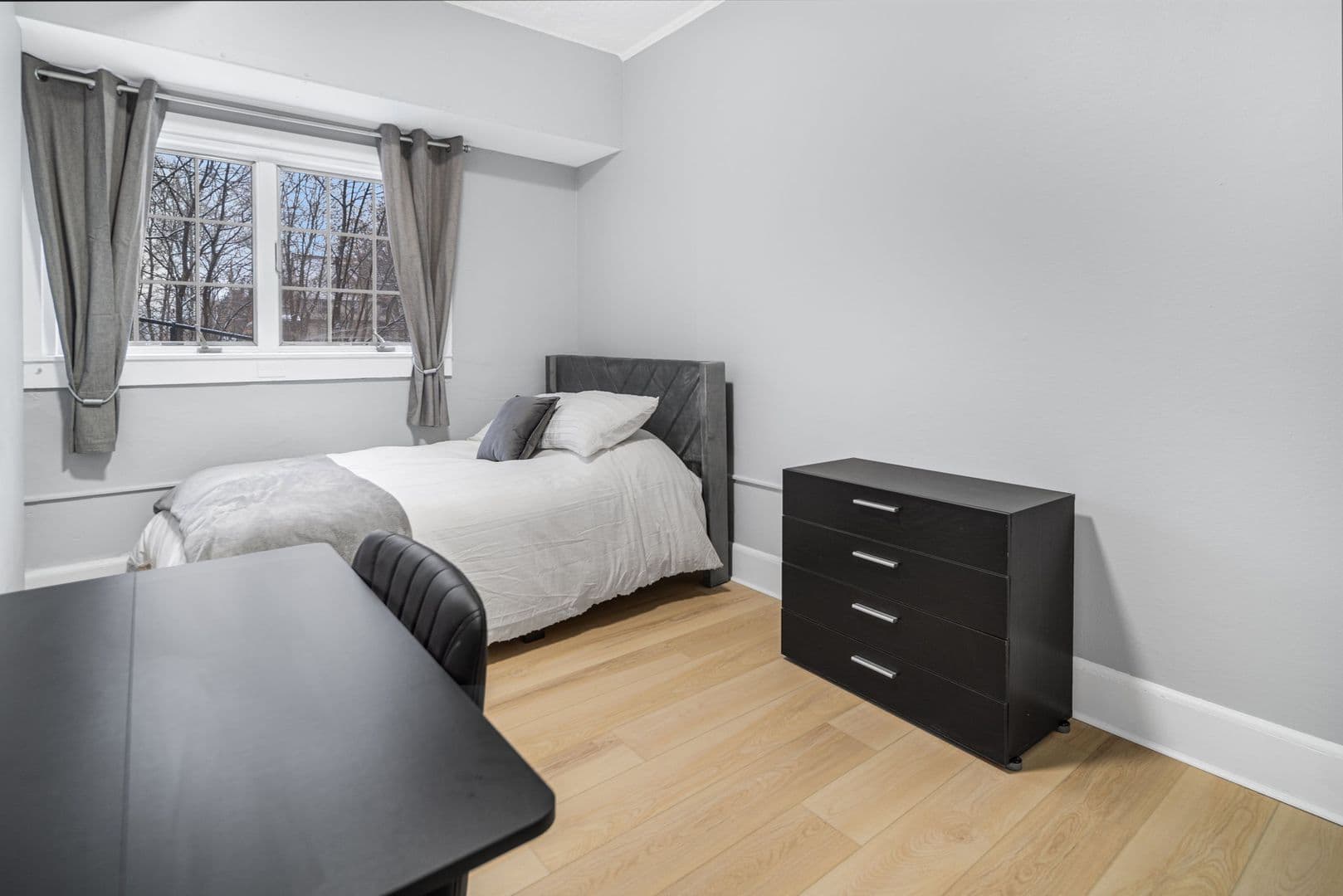 Ithaca Apartment: 504 Stewart Ave