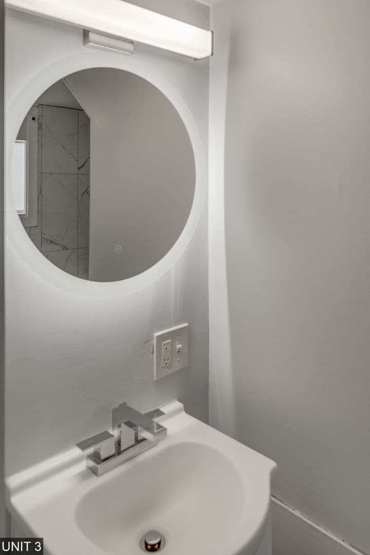Ithaca Apartment: 710 Stewart Ave