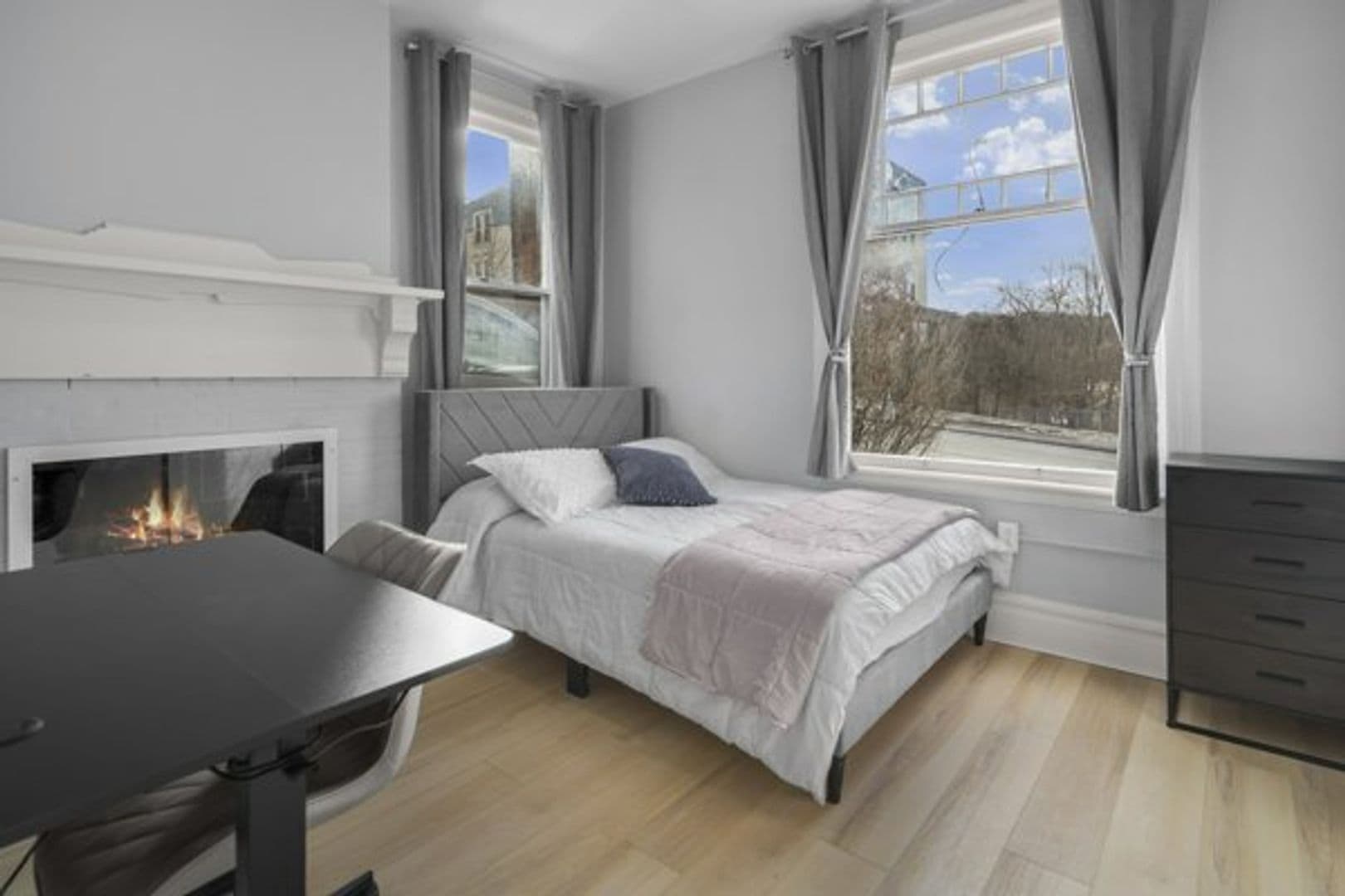 Ithaca Apartment: 702 E State St