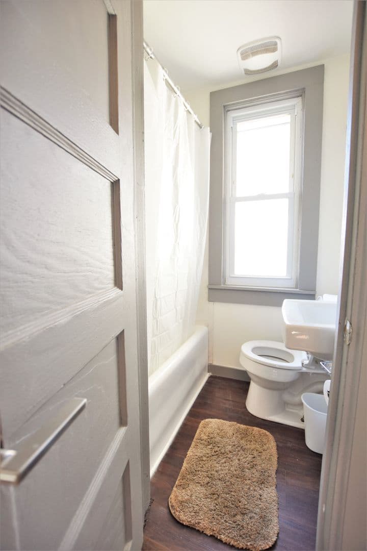 Ithaca Apartment: 306 Bryant Ave