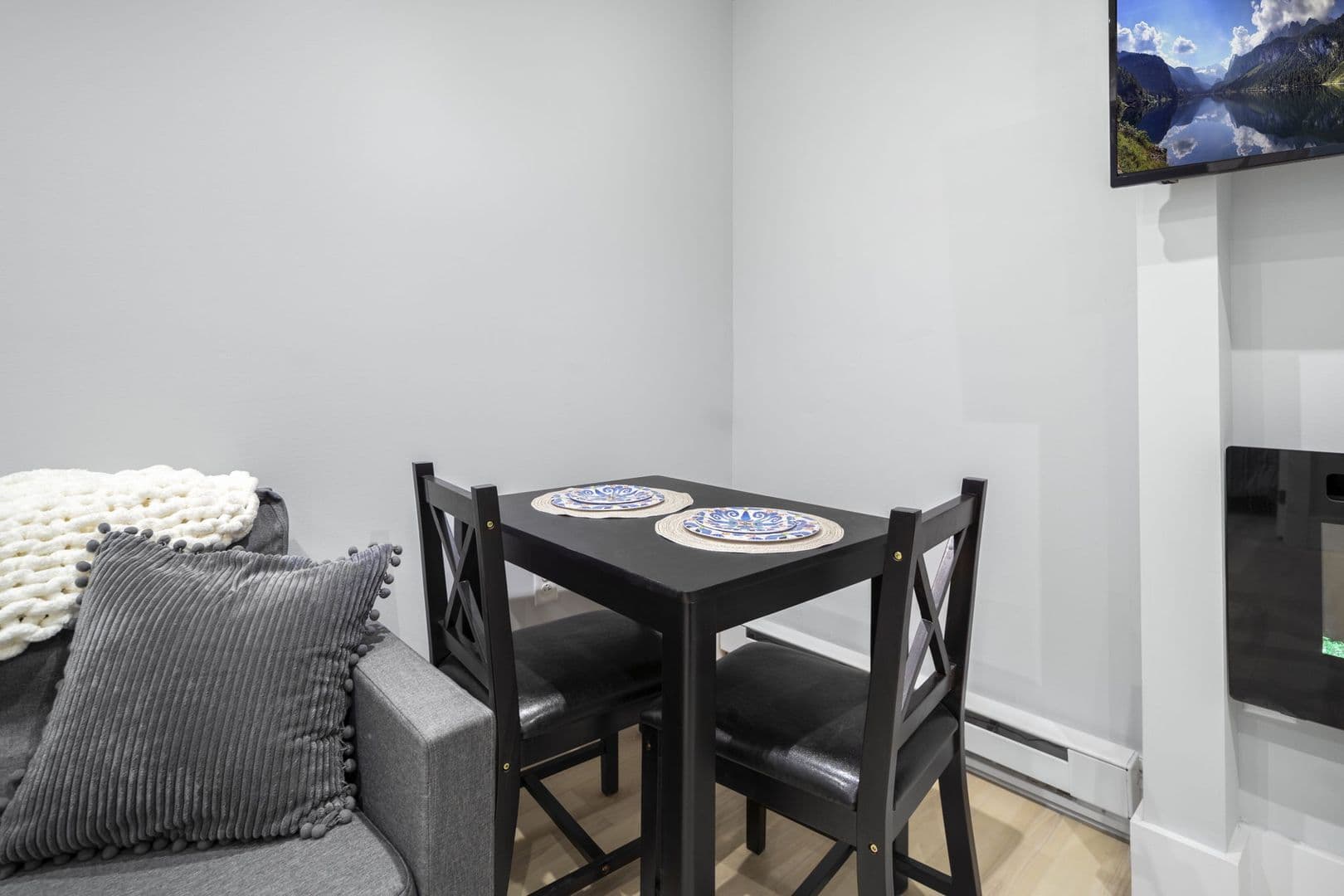 Ithaca Apartment: 504 Stewart Ave